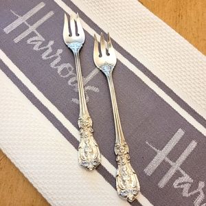 REED AND BARTON Sterling Silver.